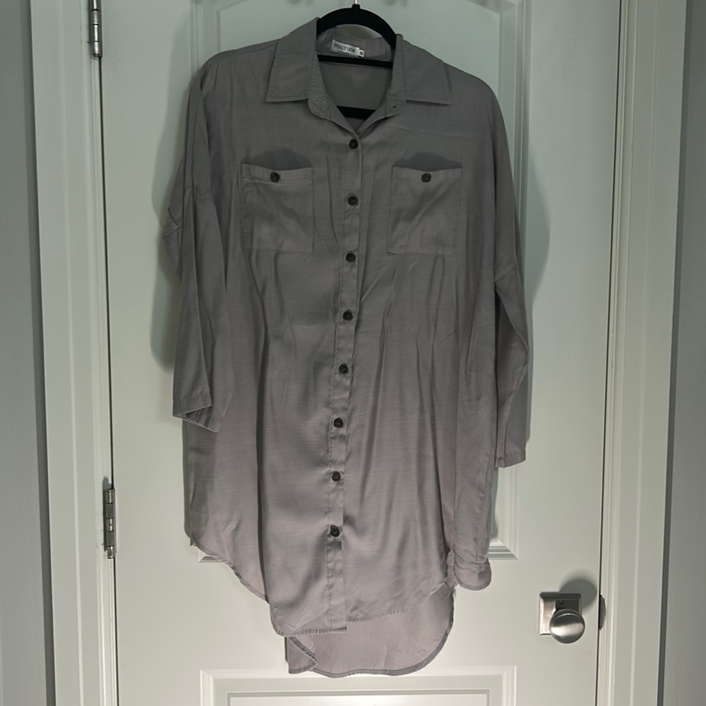 Beige/Grey blouse size medium